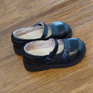 KidsKorner Black Dress Up Shoes Size 7
